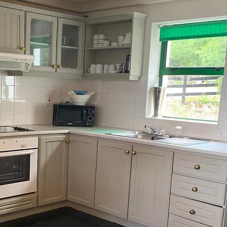 Ardnagashel Estate Holiday Homes *