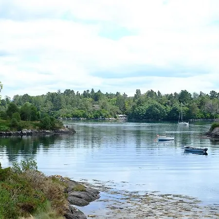Ardnagashel Estate Holiday Homes * Glengarriff